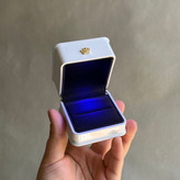 جعبه انگشتری چراغدار مناسب حلقه