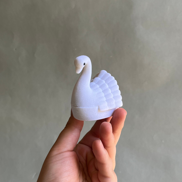 جعبه انگشتری قو